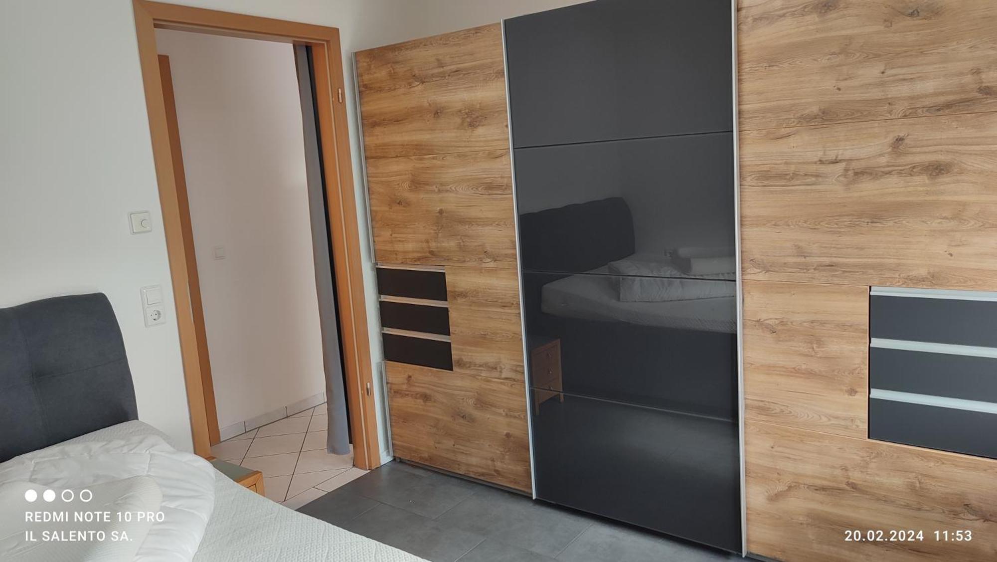 Gemuetliche 2 Zimmer Wohnung In Markgroeningen Εξωτερικό φωτογραφία